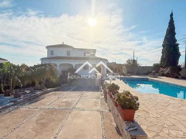 Casa en Venta en Nerja