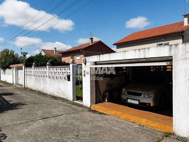 Chalet en venta en Nigrán, Panxón. Chalets.
