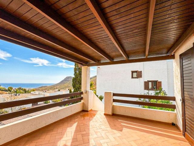 Casa en venta en Níjar, Las Negras. Triplex Independiente en las Negras. Casas.