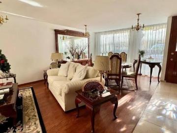 Casa en Venta en Noche de Paz, Col Granjas Navidad, Cuajimalpa