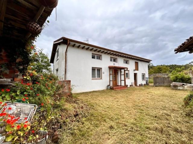 Casa en venta en Noja, Helgueras