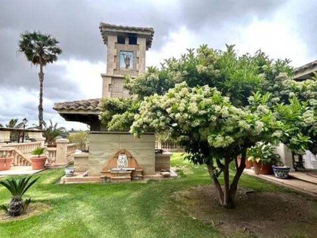 Casa en Venta en Novelda