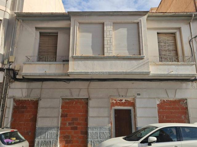 Casa en venta en Novelda. Edificio en venta en Novelda. Casas.
