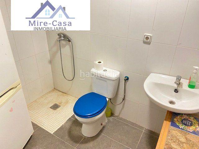 Casa en venta en Novelda. SE VENDE CASA PEQUEÑA CON UNA NAVE DE 300 METROS Y OTRA DE 600 METROS. Casas.