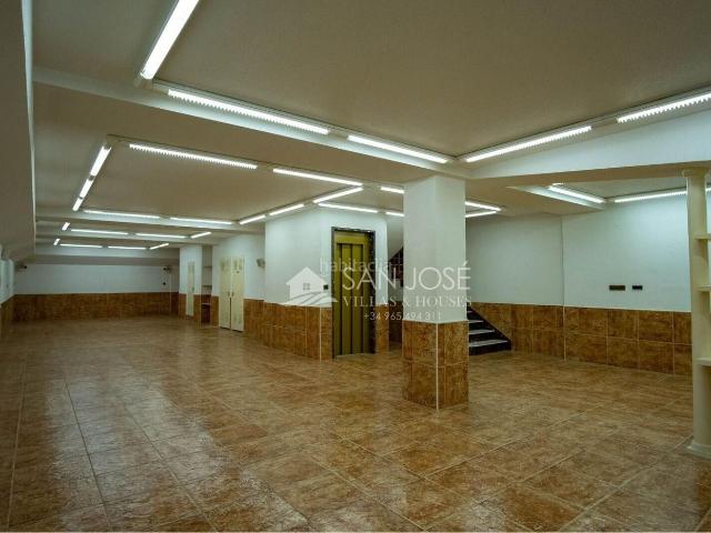 Casa en venta en Novelda. VENTA DE CASA EN NOVELDA. Casas.