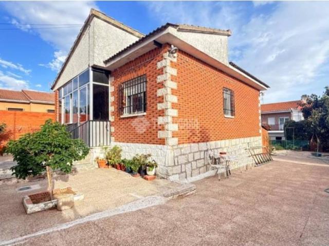 Casa en Venta en Novés