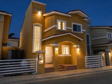 Casa en VENTA en OTAY Tijuana