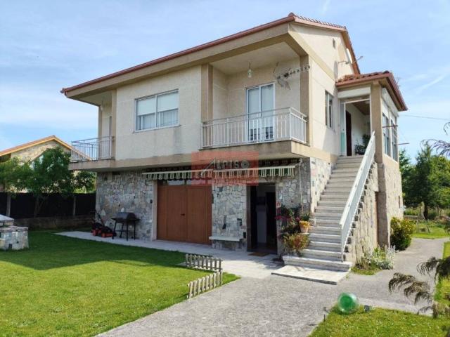 Casa en Venta en Ourense