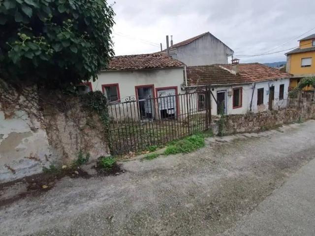 Casa en Venta en Ourense