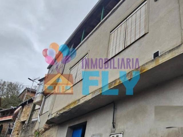 Casa en Venta en Ourense