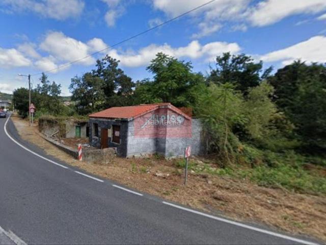 Casa en venta en Ourense, A Ponte. Casas.