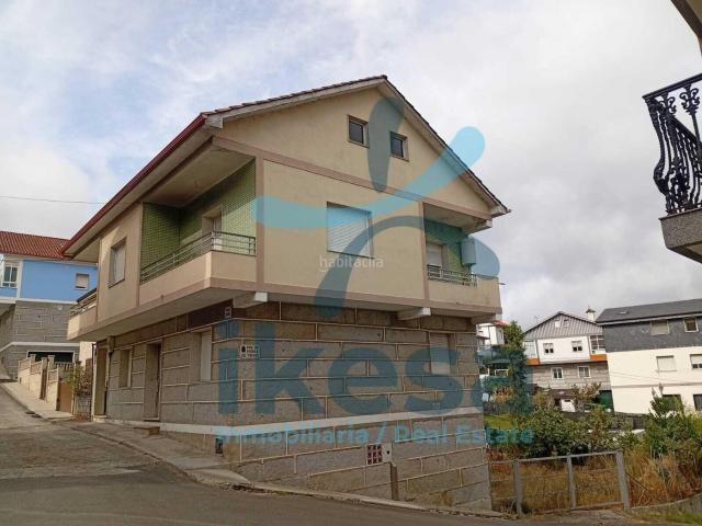 Casa en venta en Ourense, San Francisco. Amplia Casa en San Francisco, Ourense Oportunidad Única. Casas.
