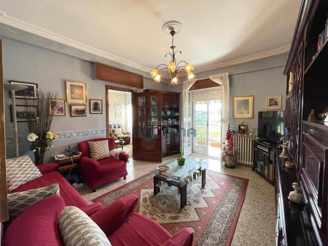 Casa en venta en Ourense, San Rosendo. Casas.
