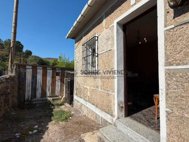 Casa en venta en Ourense, Ventiun. Casas.