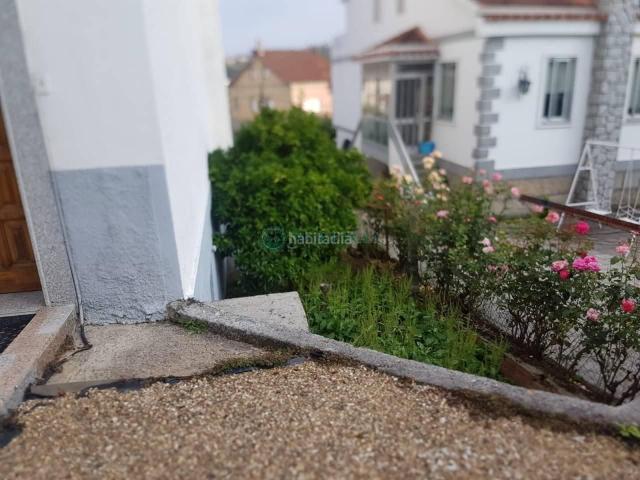 Casa en venta en Ourense, Vistahermosa. Casas.