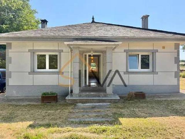 Casa en Venta en Outeiro de Rei
