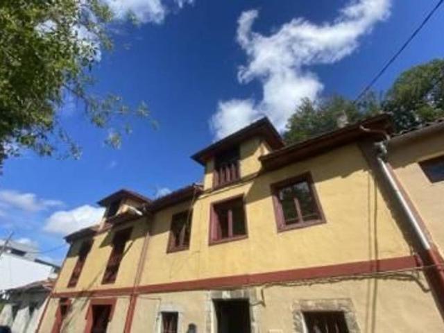 Casa en Venta en Oviedo