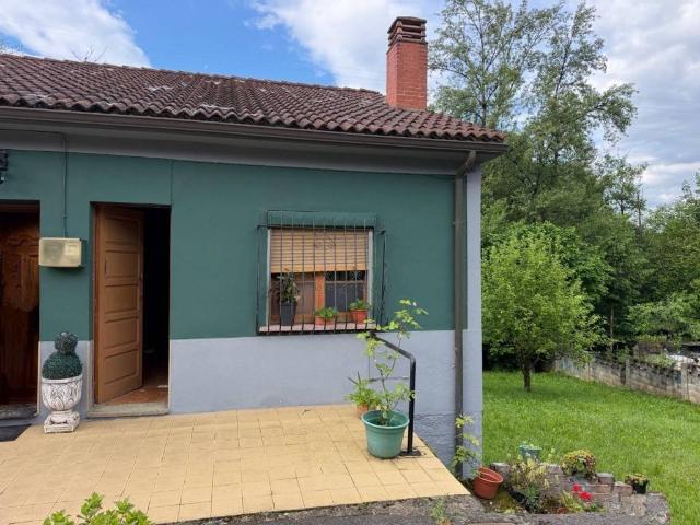 Casa en Venta en Oviedo