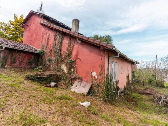 Casa en Venta en Oviedo