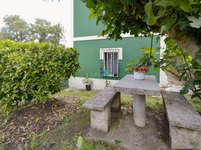 Casa en venta en Oviedo, Colloto. Casa independiente en Colloto, con parcela llana de 500 metros cuadrados!. Casas.