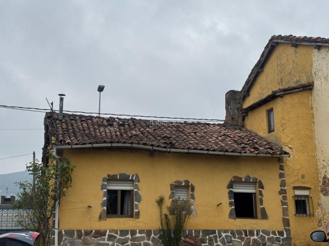 Casa en venta en Oviedo, San Claudio Trubia Las Caldas. Casas.