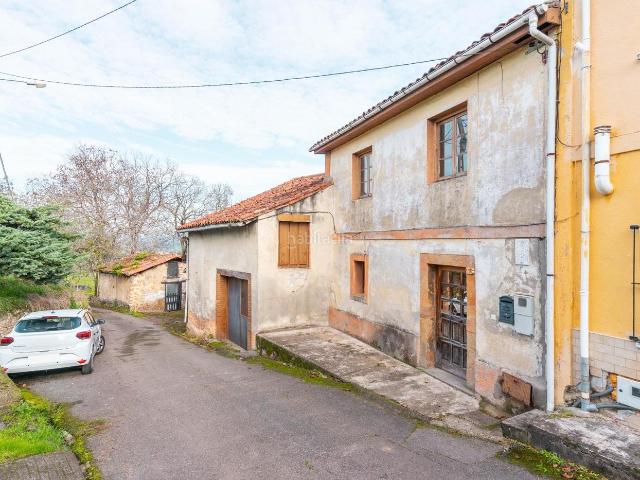 Casa en venta en Oviedo, San Claudio Trubia Las Caldas. Oportunidad Única de Rehabilitación en Santamarina de Piedramuelle, Oviedo. Casas.