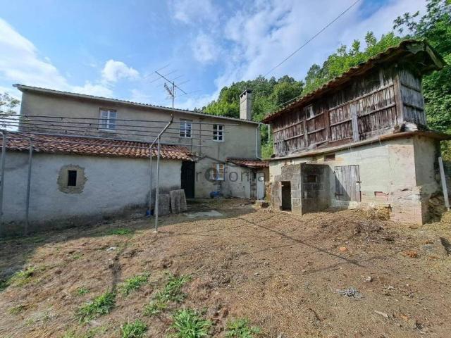 Casa en Venta en Oza Cesuras