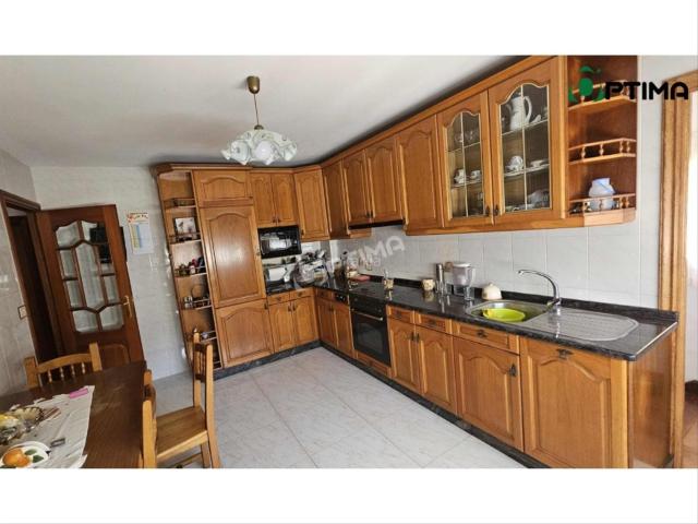 Casa en venta en Oza dos Ríos. Casa en venta a 20 minutos de la ciudad de la Coruña en ayuntamiento de Oza dos Ríos. Casas Oza dos.