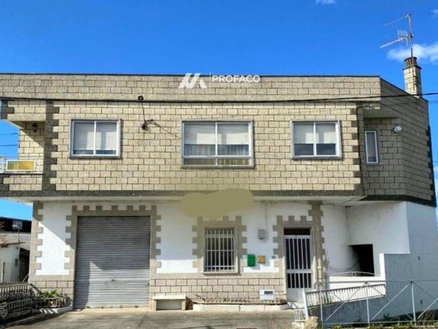 Casa en Venta en O Carballiño