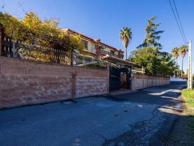 Casa en Venta en Ogíjares