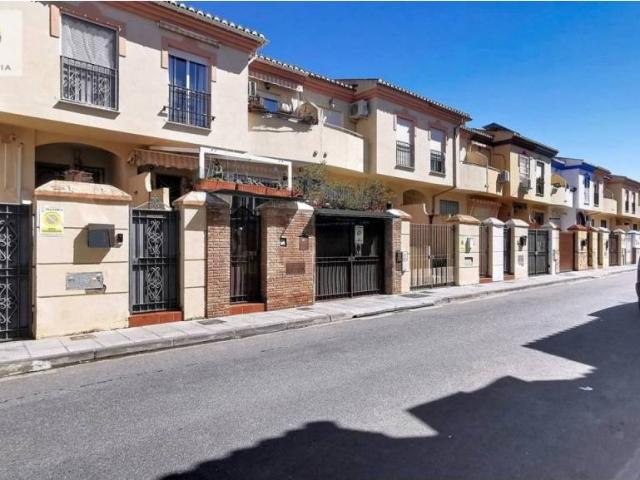 Casa en Venta en Ogíjares