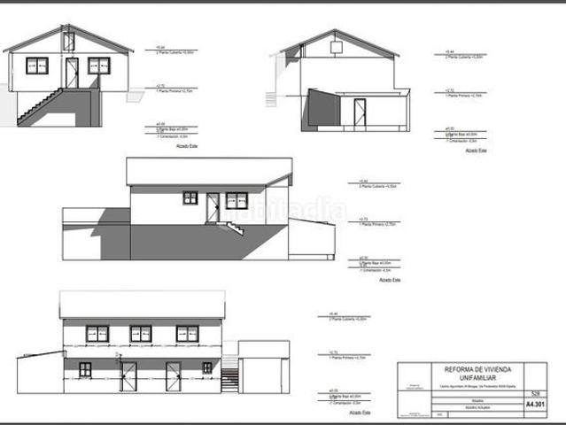 Chalet en venta en Oia. Chalets.