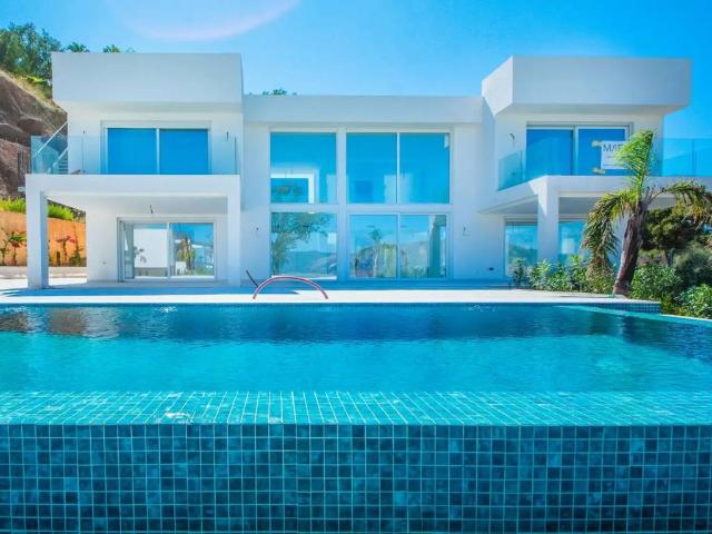 Casa en Venta en Ojén