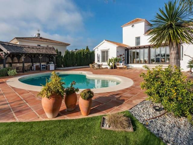 Casa en Venta en Ojén