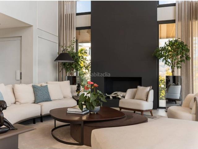 Casa en venta en Ojén, La Mairena. Magnífica Villa La Mairena. Casas.