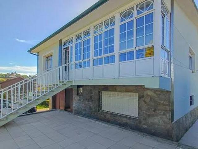 Casa en Venta en Oleiros
