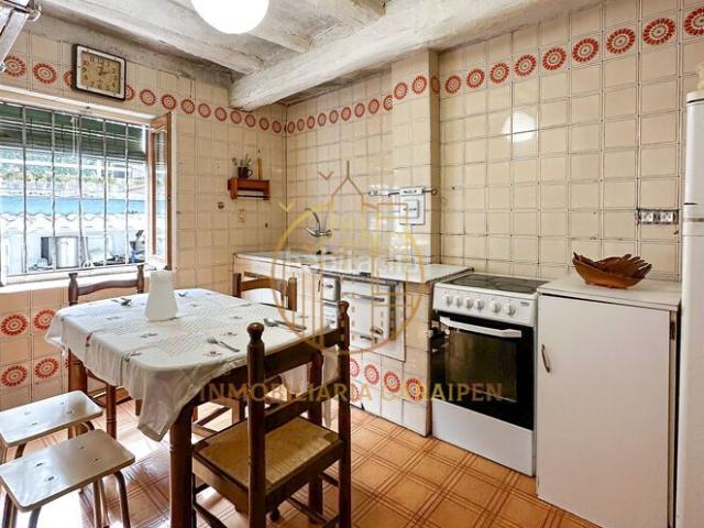 Casa en venta en Olite. CASA CON GRAN POTENCIAL EN EL CORAZÓN DE OLITE ESPACIO, TXOKO Y MÚLTIPLES POSIBILIDADES. Casas.