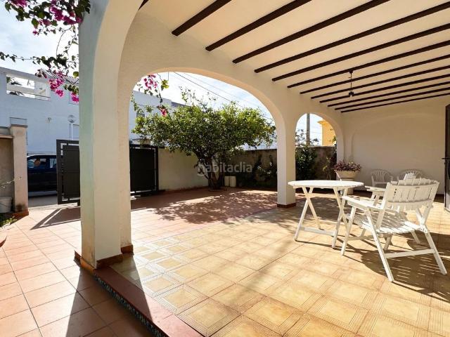 Casa en venta en Oliva, Oliva Nova. Oportunidad única a solo 100 metros de la playa Molinell de Oliva!. Casas.