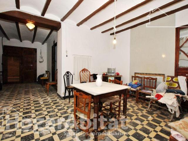 Casa en venta en Oliva, Oliva Pueblo. 092SBE83 AMPLIA CASA CON TRASTERO Y TERRAZA. Casas.