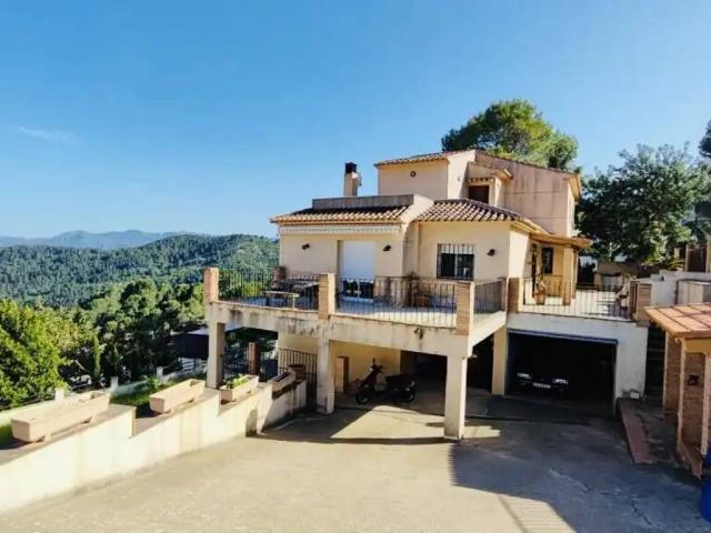 Casa en Venta en Oliva