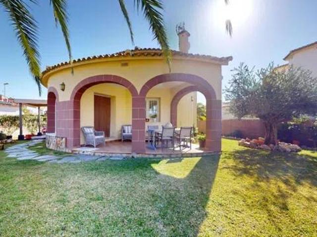 Casa en Venta en Oliva
