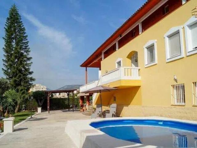 Casa en Venta en Oliva