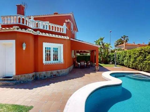 Casa en Venta en Oliva