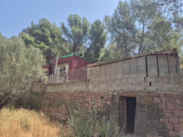 Casa en venta en Olocau. Casa de campo situada entre Olocau y Marines Viejo, en la Sierra Calderona. Casas.