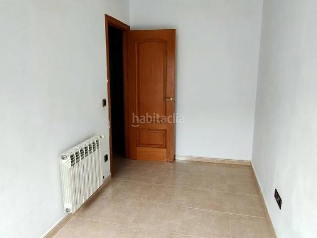 Casa en venta en Olot. Casa Adosada en Les Tries Olot. Casas.