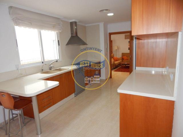 Casa en venta en Olleria l´. ESPECTACULAR CASA ADOSADA A LA VENTA EN OLLERIA. Casas Olleria.