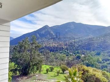 Casa en Venta en Olmué 6 dormitorios 5 baños