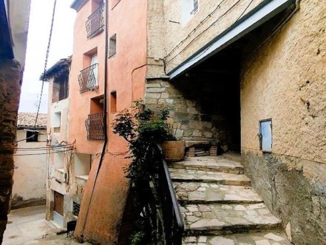 Casa en venta en Olvena Huesca