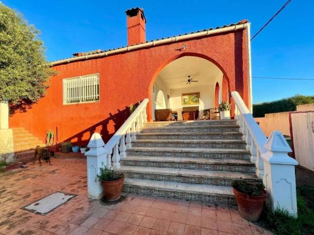 Casa en Venta en Onda
