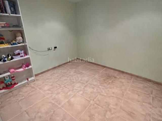 Casa en venta en Onda. SE VENDE VIVIENDA ZONA PARKING PARAISO. Casas.